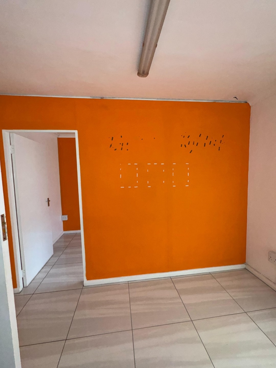  Bedroom Property for Sale in Hillcrest Heights Western Cape